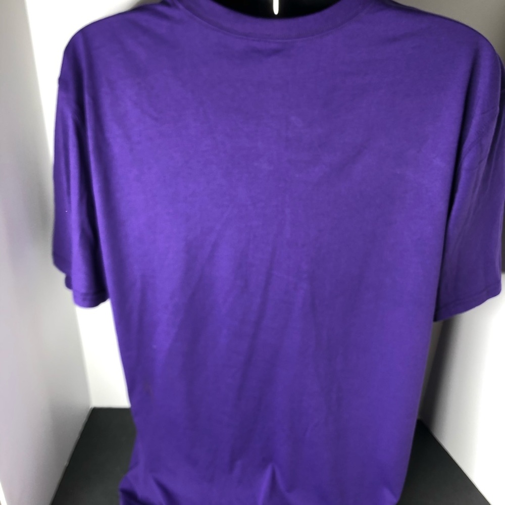 NBA LA Lakers Lebron James #6 Purple Tee T-Shirt - Picture 6 of 7